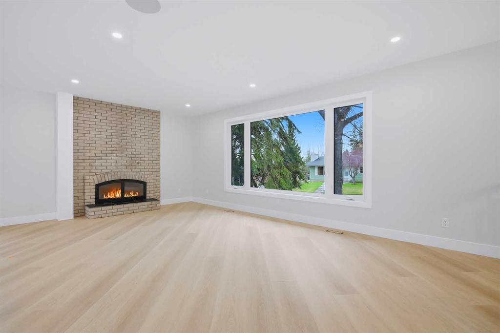 Picture for 1132 Lake Sylvan Place SE