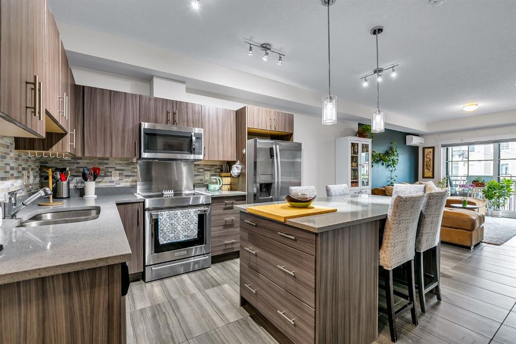 Picture for 3305, 215 Legacy Boulevard SE