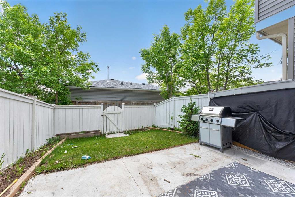 Picture for 10 Falconer Terrace NE