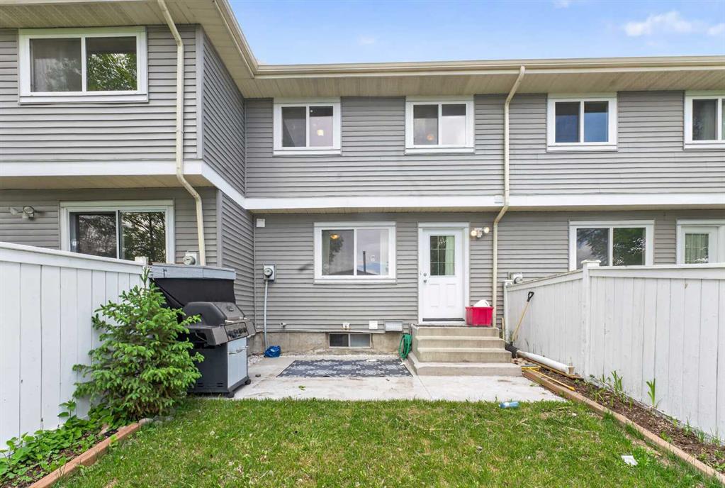 Picture for 10 Falconer Terrace NE