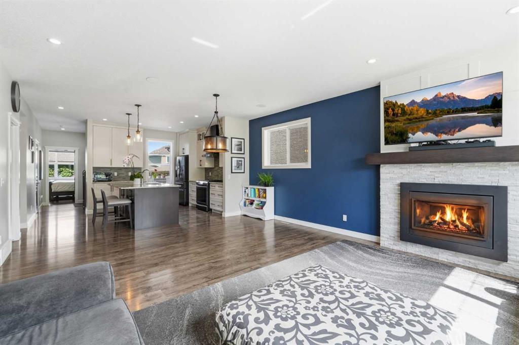 Picture for 237 Mahogany Parade SE