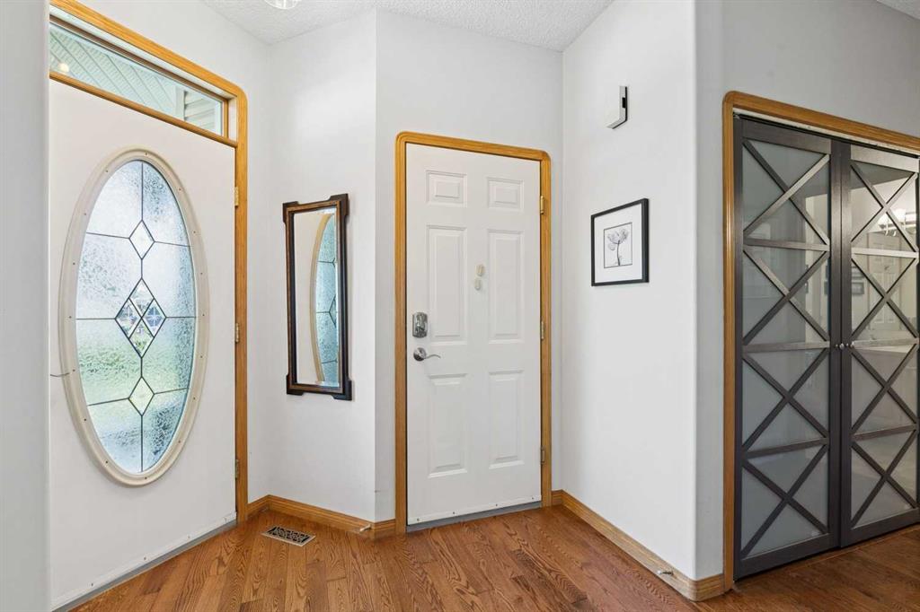 Picture for 101 Sandstone Court 