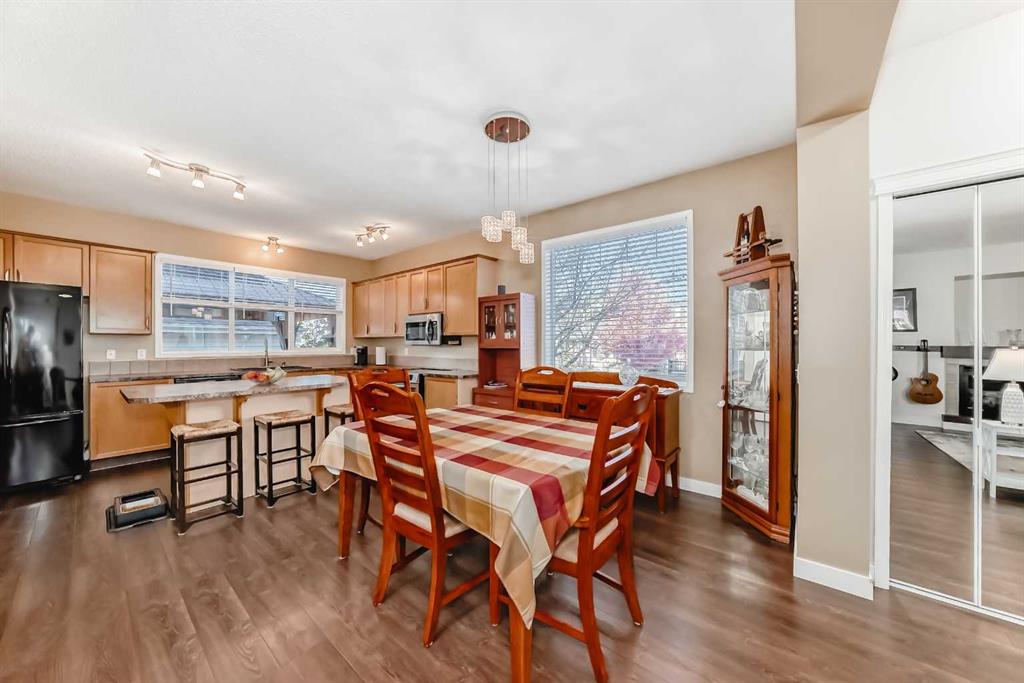 Picture for 202 Copperfield Grove SE https://www.cirrealty.ca/reb/creb/99/A2265899_15.jpg