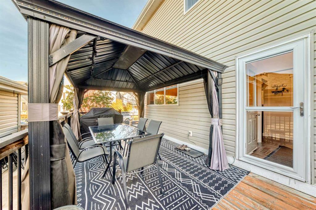 Picture for 202 Copperfield Grove SE https://www.cirrealty.ca/reb/creb/99/A2265899_39.jpg