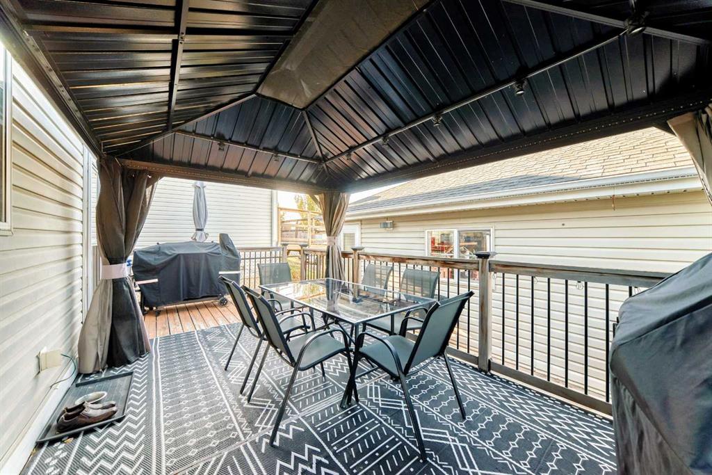 Picture for 202 Copperfield Grove SE https://www.cirrealty.ca/reb/creb/99/A2265899_40.jpg