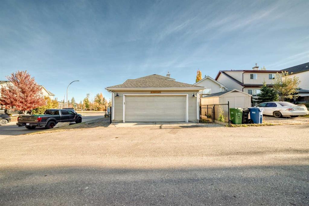 Picture for 202 Copperfield Grove SE https://www.cirrealty.ca/reb/creb/99/A2265899_45.jpg