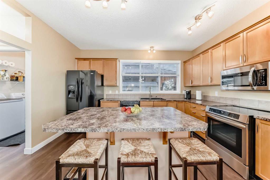 Picture for 202 Copperfield Grove SE https://www.cirrealty.ca/reb/creb/99/A2265899_9.jpg