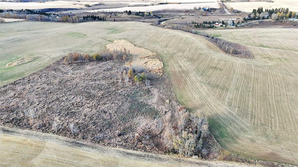 Picture for  Rge Rd 32A   https://www.cirrealty.ca/reb/creb/99/A2266399_7.jpg