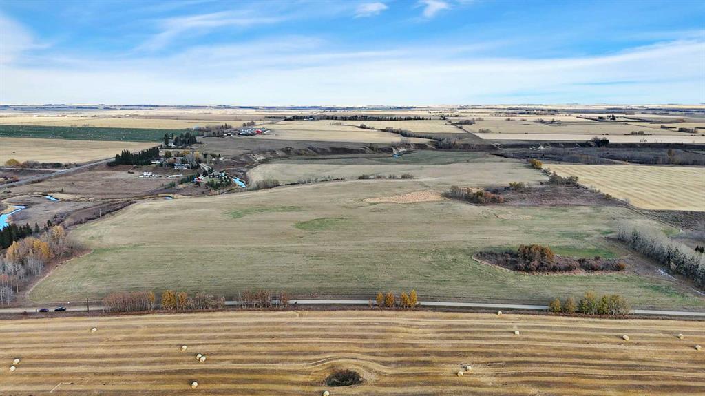 Picture for  Rge Rd 32A   https://www.cirrealty.ca/reb/creb/99/A2266399_9.jpg