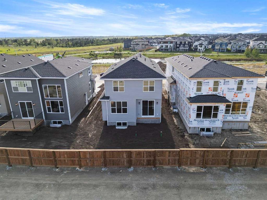 Picture for 307 Kinniburgh Loop 