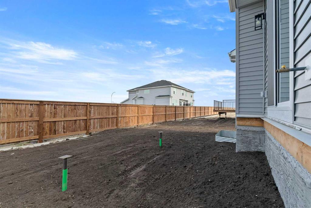 Picture for 307 Kinniburgh Loop 