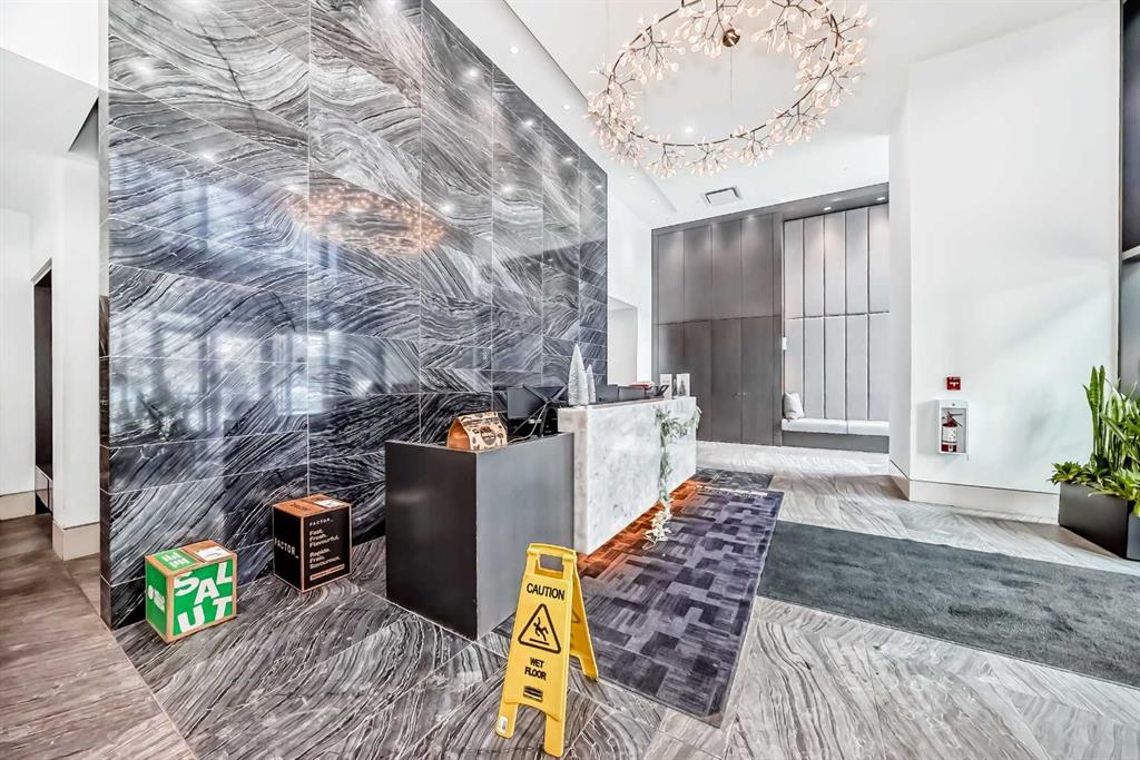 Picture for 602, 310 12 Avenue SW