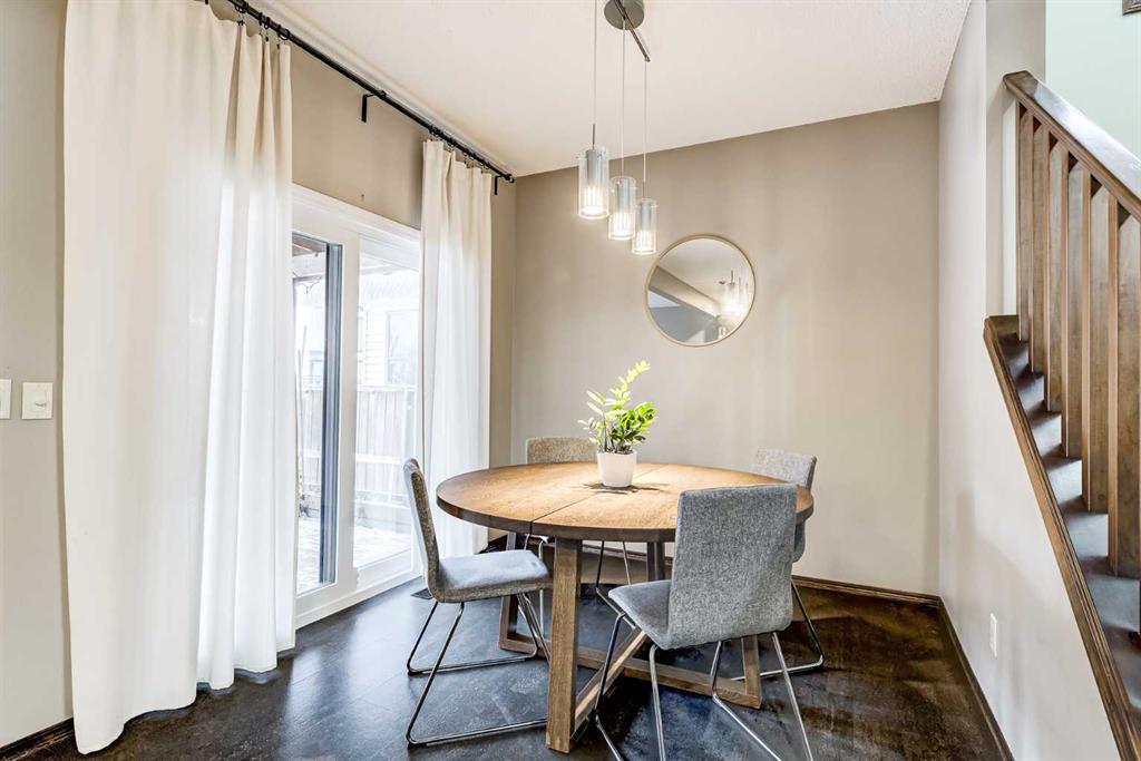 Picture for 9 Cranwell Court SE