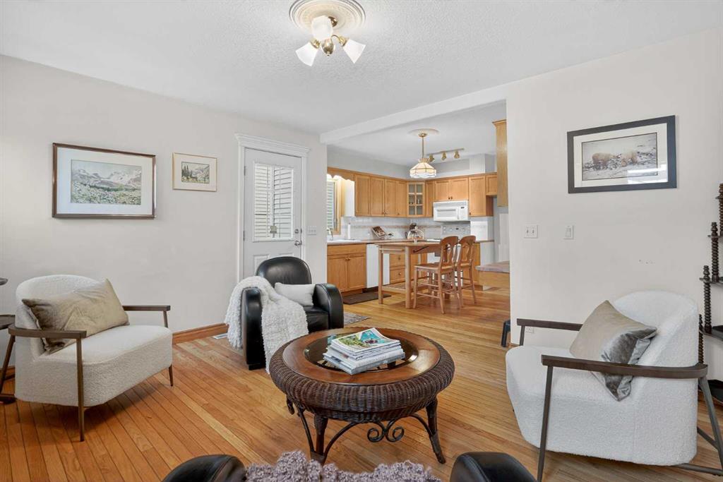 Picture for 1720 11 Avenue SW