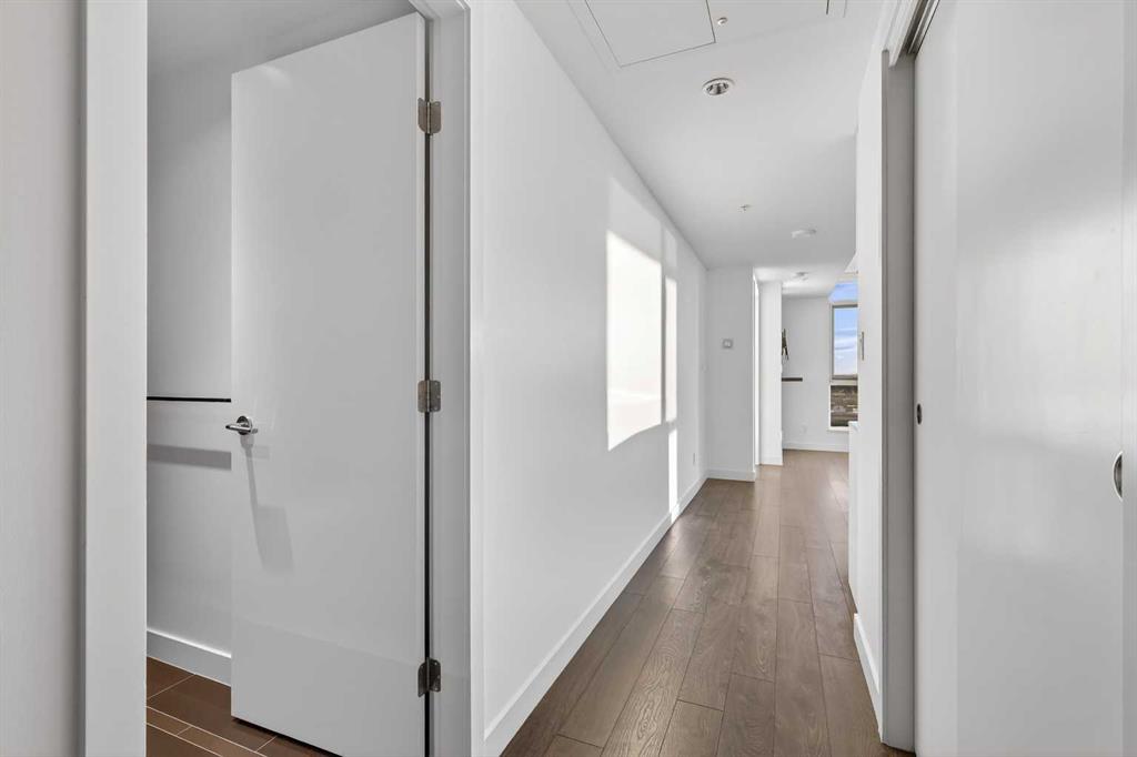 Picture for 1608, 310 12 Avenue SW