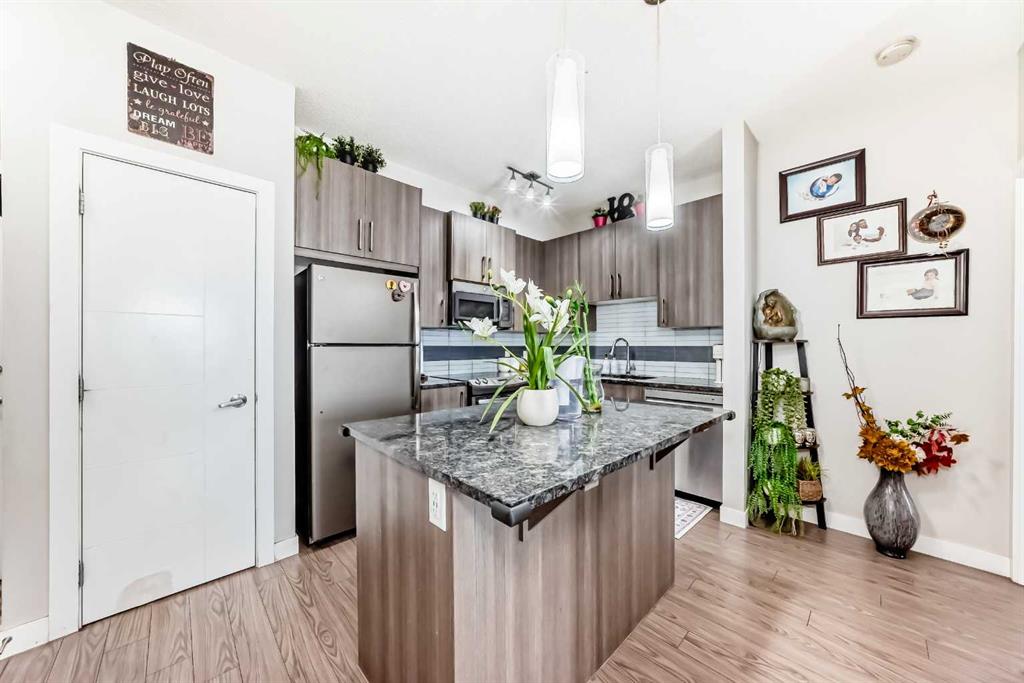 Picture for 308, 12 Sage Hill Terrace NW