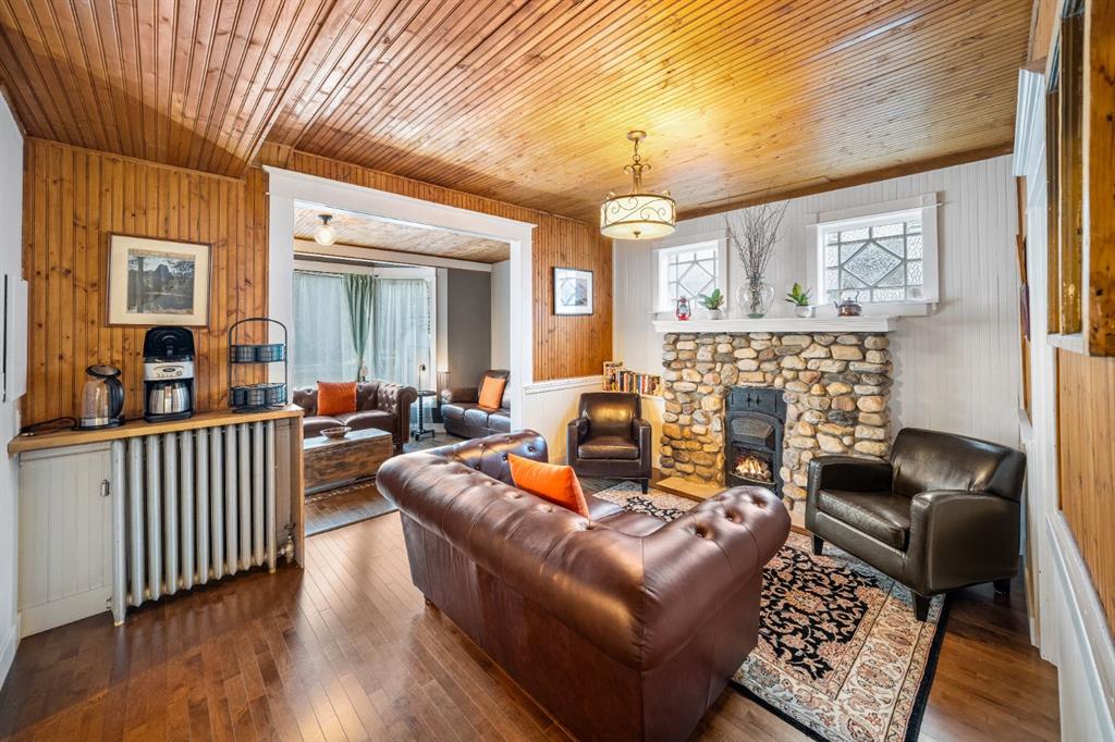 Picture for 137 Muskrat Street 