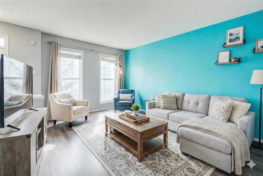 Picture for 16 Elgin Bay SE