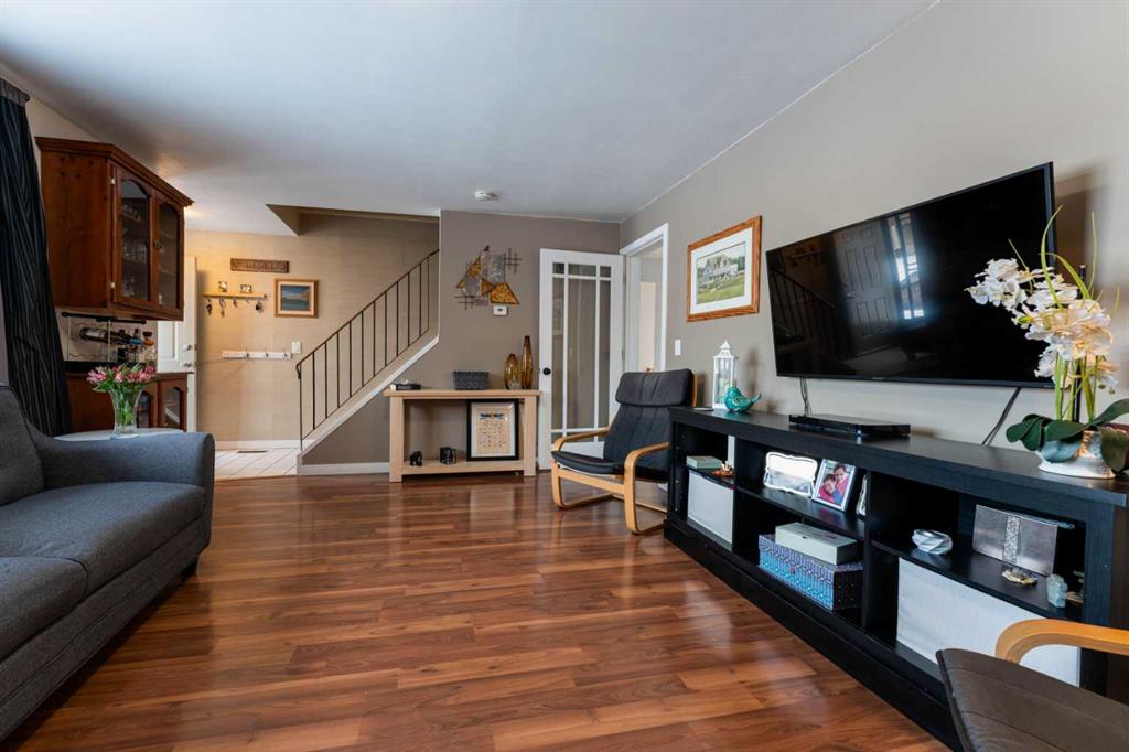 Picture for 127 Shawmeadows Close SW