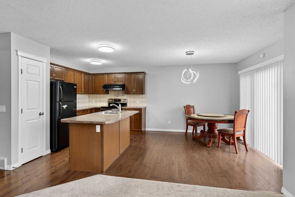 Picture for 23 Taralake Lane NE