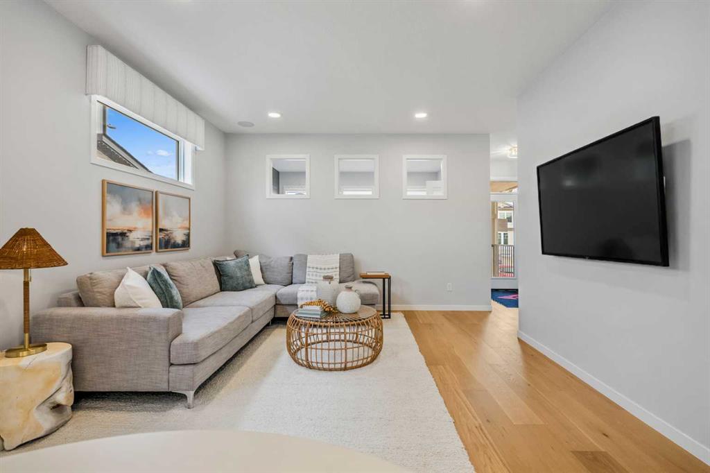 Picture for 545 Bridgeport Street 