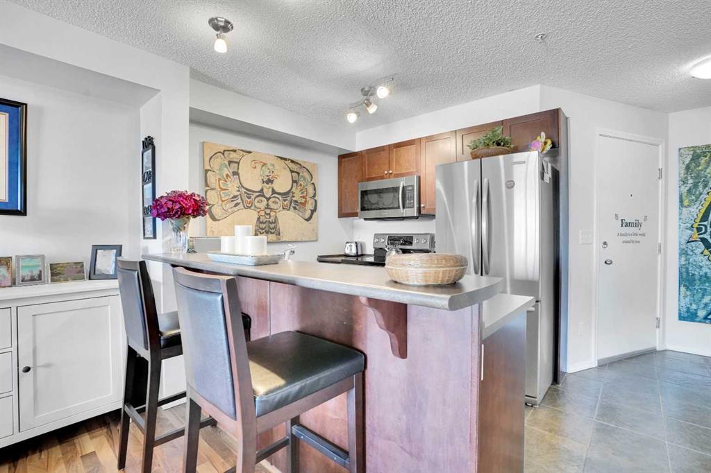 Picture for 3310, 60 Panatella Street NW