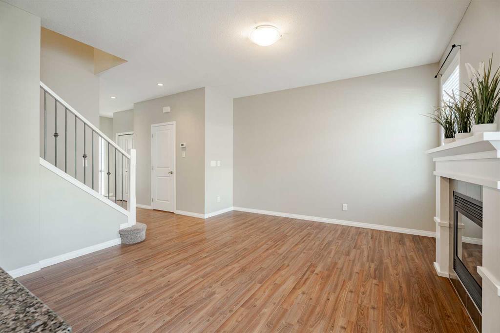 Picture for 2303, 1001 8 Street NW