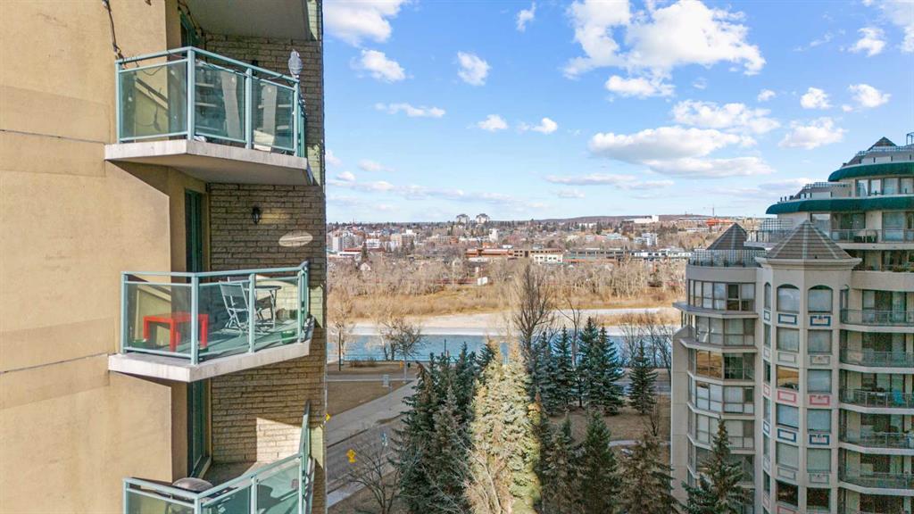 Picture for 904, 1121 6 Avenue SW