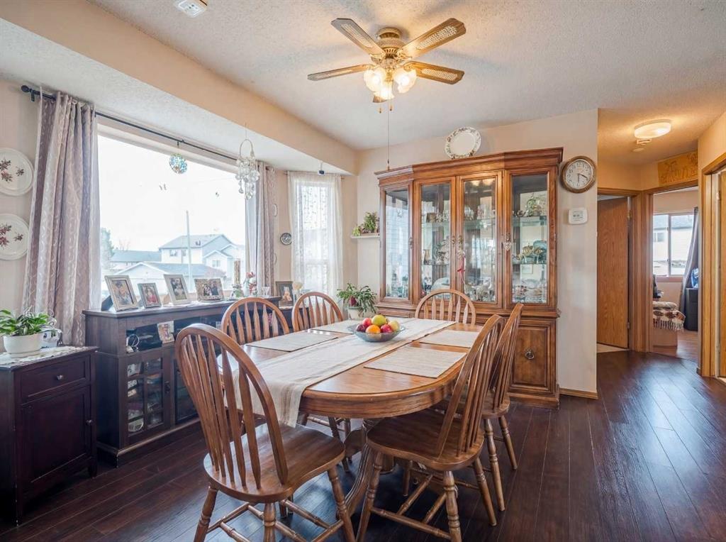 Picture for 206 Saratoga Close NE