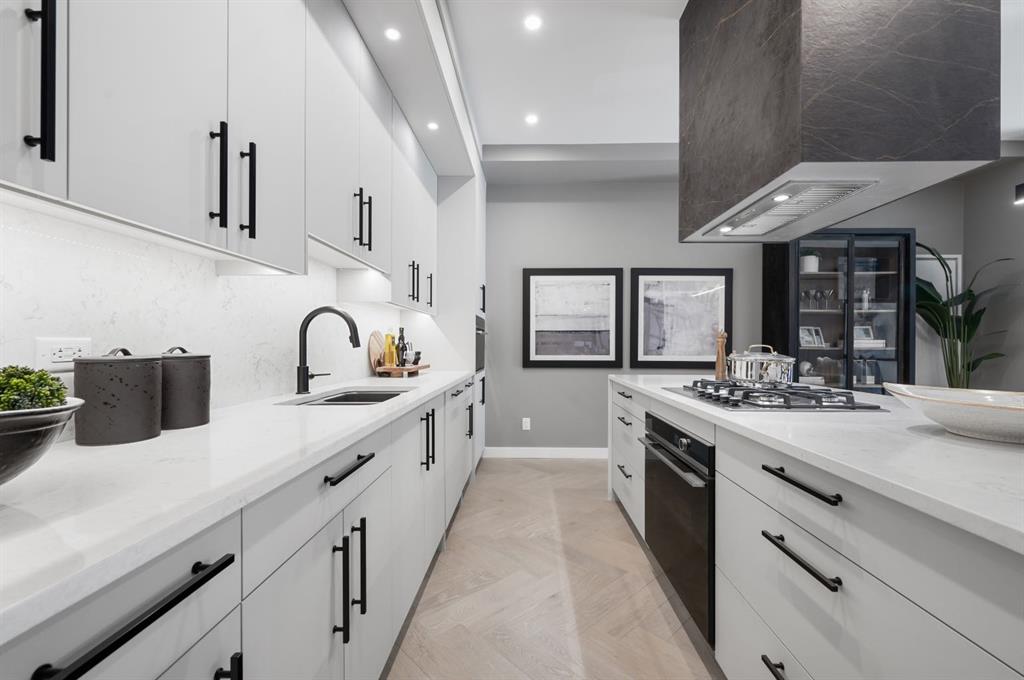 Picture for 206, 835 78 Street SW