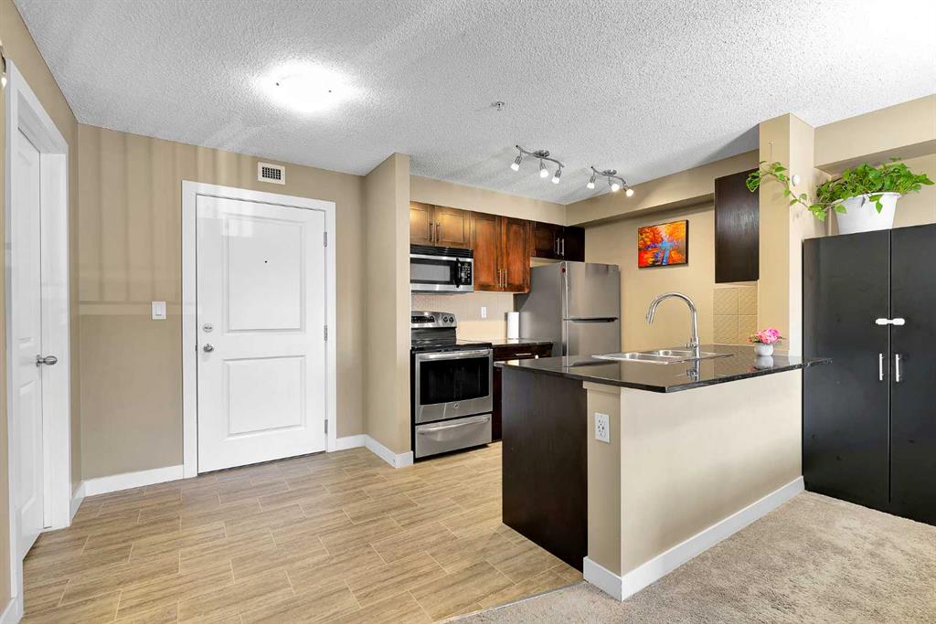 Picture for 3312, 403 Mackenzie Way SW