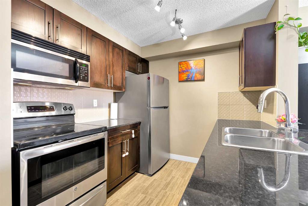 Picture for 3312, 403 Mackenzie Way SW