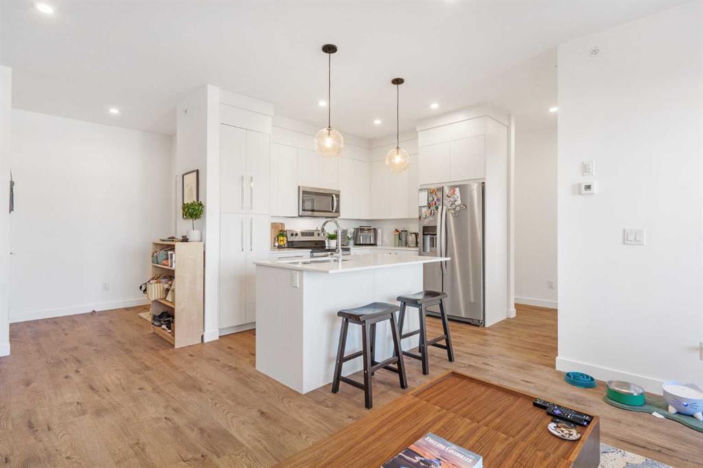 Picture for 2415, 681 Savanna Boulevard NE