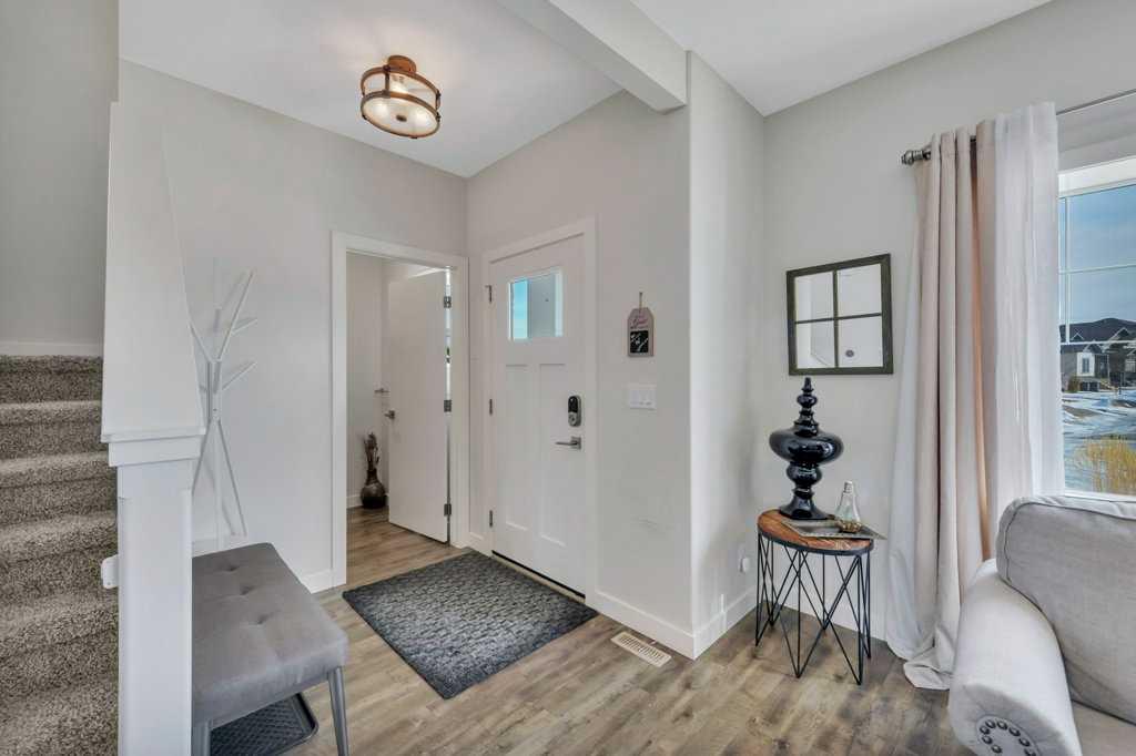 Picture for 57 Hampton Crescent 