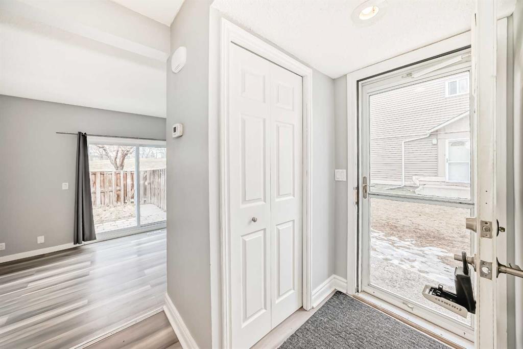 Picture for 41, 5520 1 Avenue SE