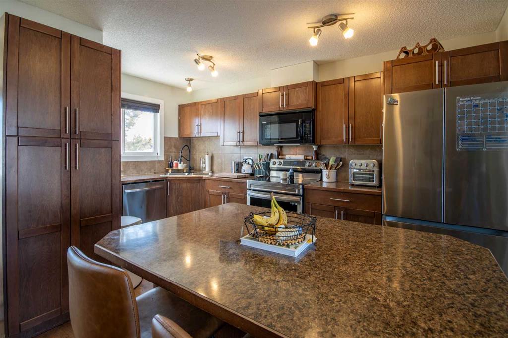 Picture for 203 Clover Way 