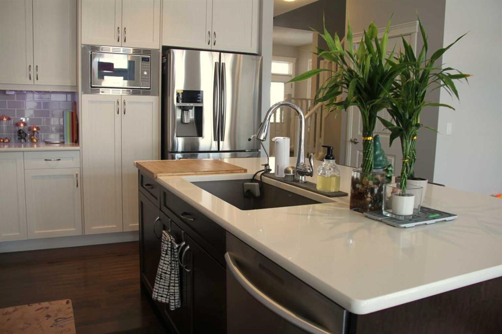 Picture for 90 Nolancrest Rise NW