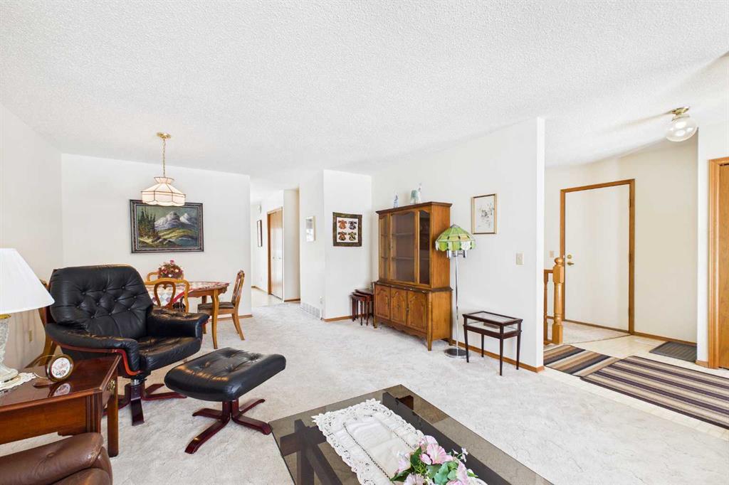 Picture for 115 Macewan Park Heights NW