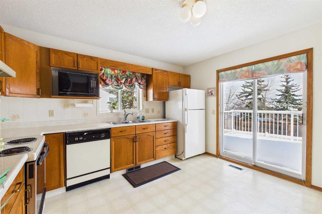 Picture for 115 Macewan Park Heights NW