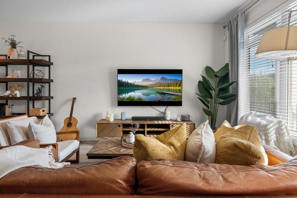 Picture for 237 Walden Parade SE