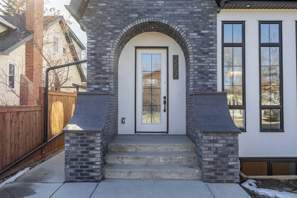 Picture for 2207 26a Street SW