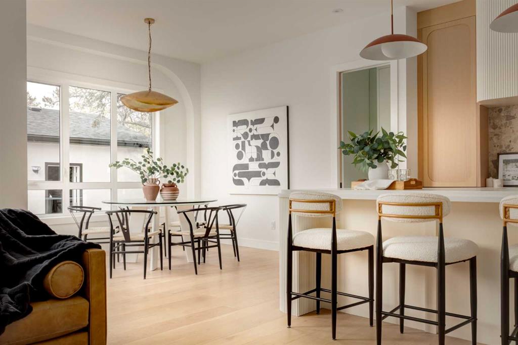 Picture for 8812 33 Avenue NW