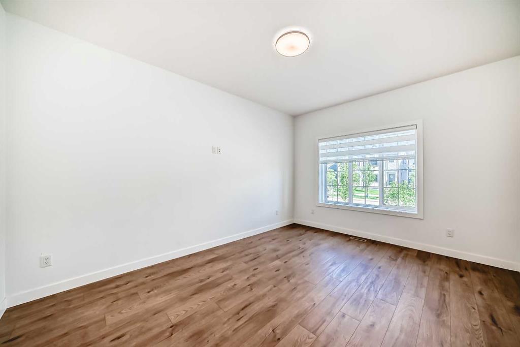 Picture for 7403 202 Avenue SE