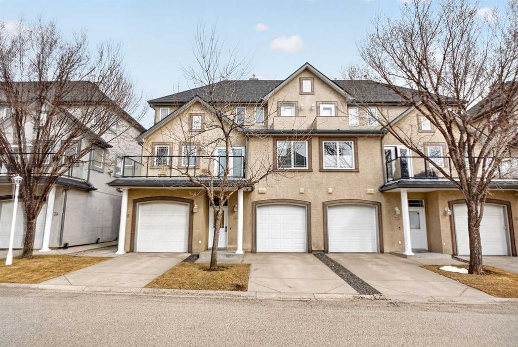 Picture for 34 Simcoe Place SW