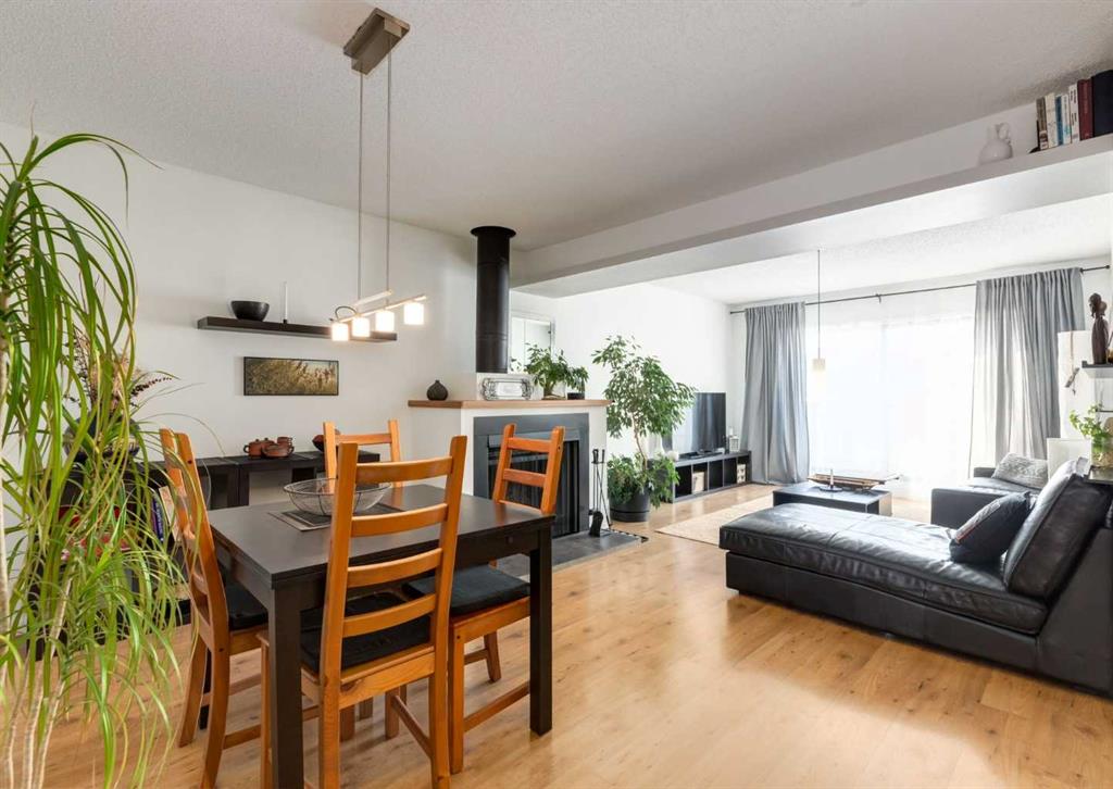 Picture for 25, 3302 50 Street NW