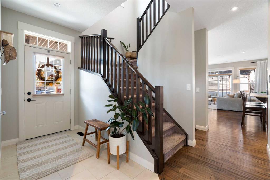 Picture for 210 Silverado Plains Circle SW