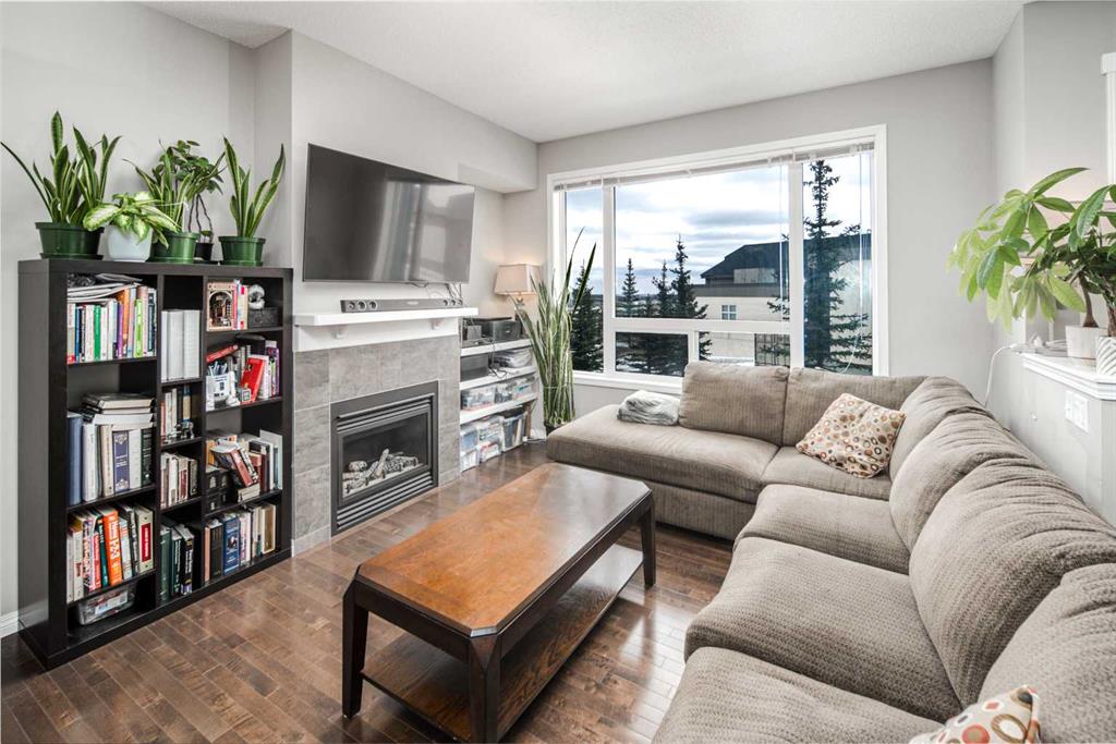 Picture for 159 Kincora Heath NW