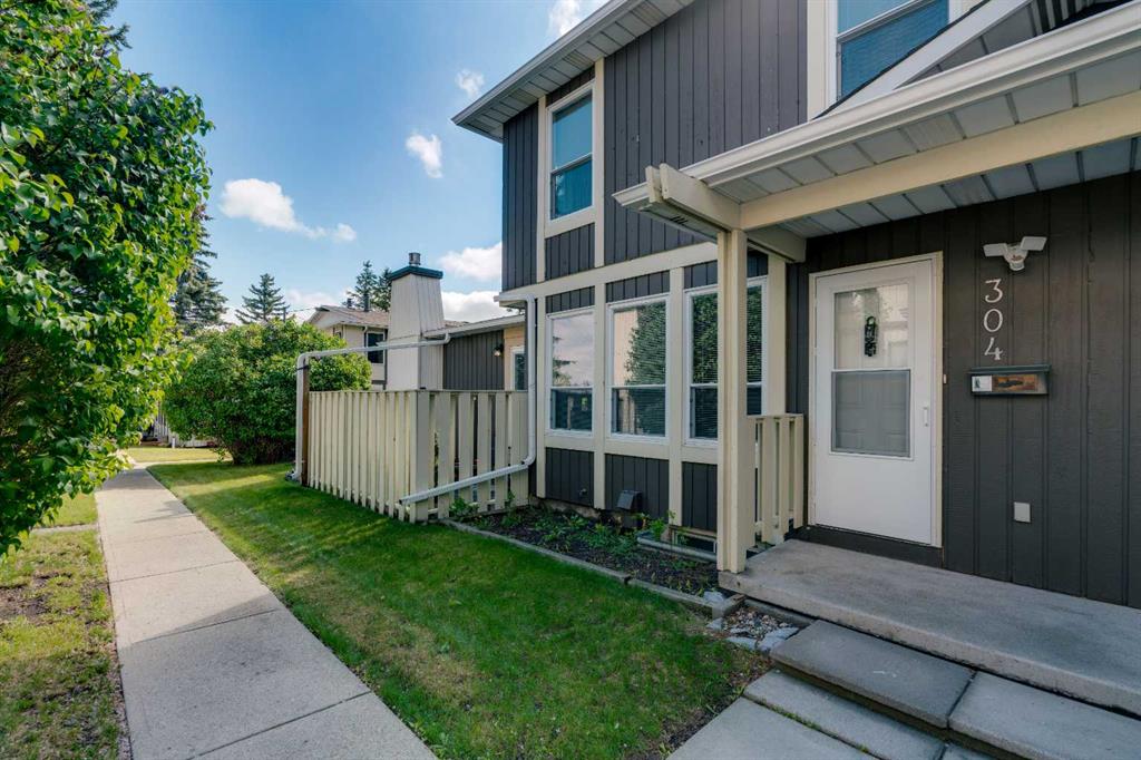 Picture for 304, 544 Blackthorn Road NE