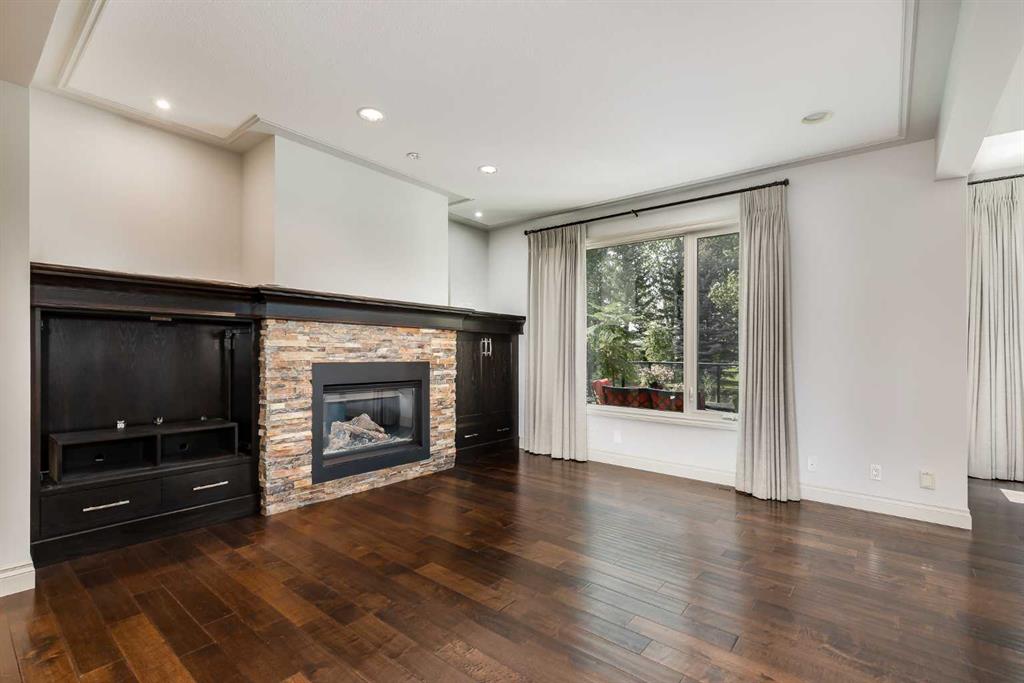 Picture for 30 Meadow Pointe Drive 
