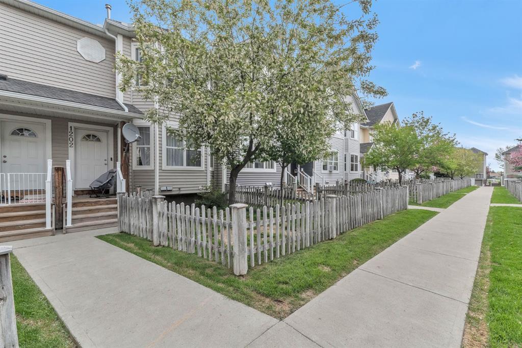 Picture for 806 Prairie Sound Circle NW